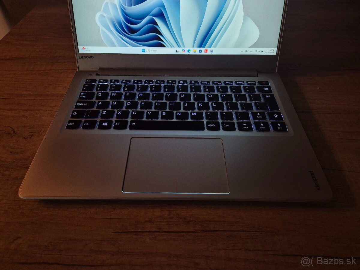 Ideapad 710s-13isk /i7-6500U/8GB RAM/FHD/256GB SSD/Nová bat - 11