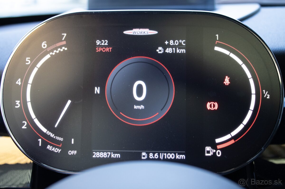 Mini Cooper John Works / 170kW / MANUAL / Head-Up / - 11