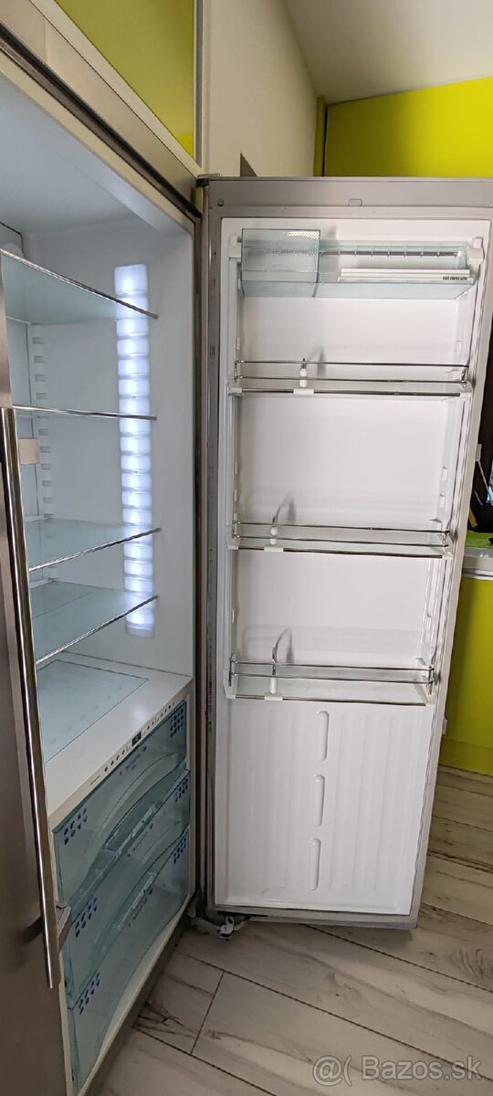 Liebherr side by side - 11