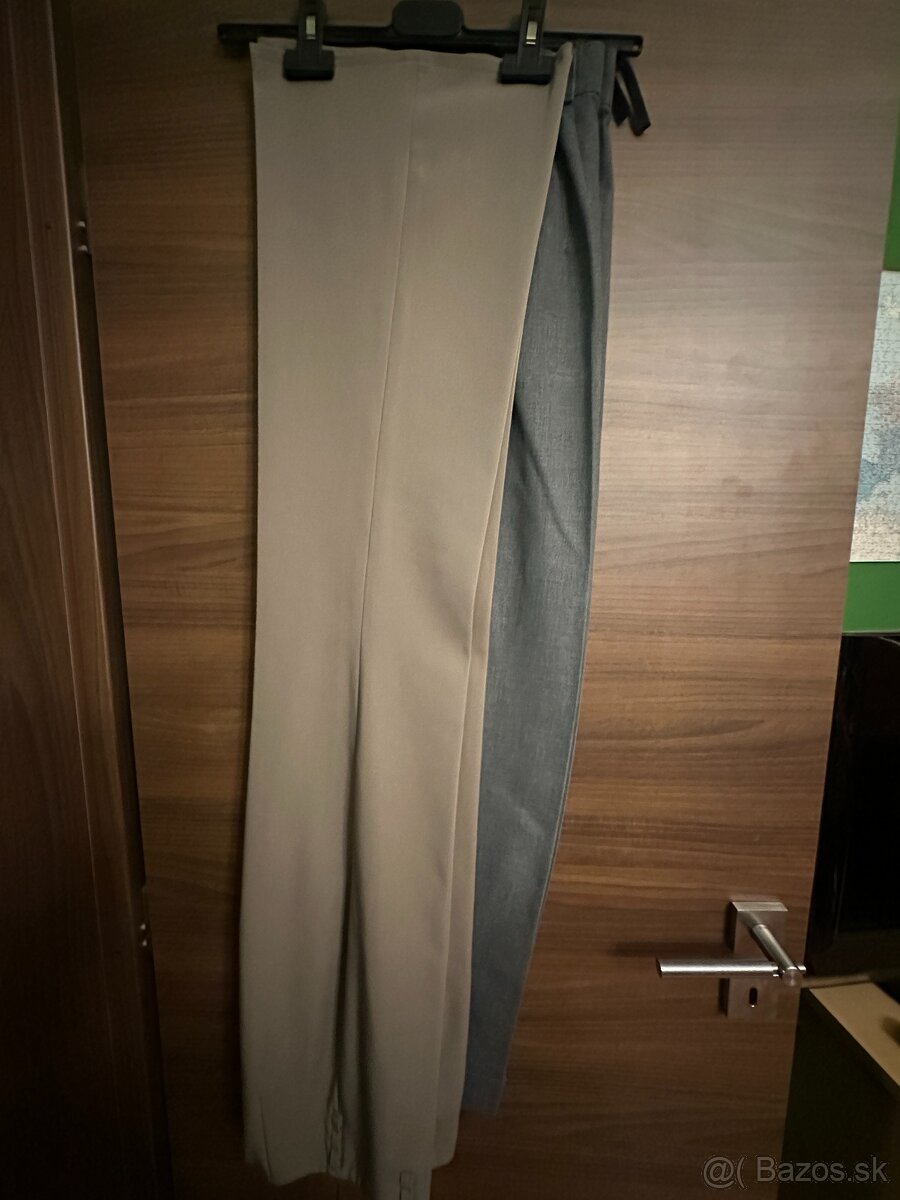 Predám dámske kostýmy pre managerku veľkosť 38 - 11