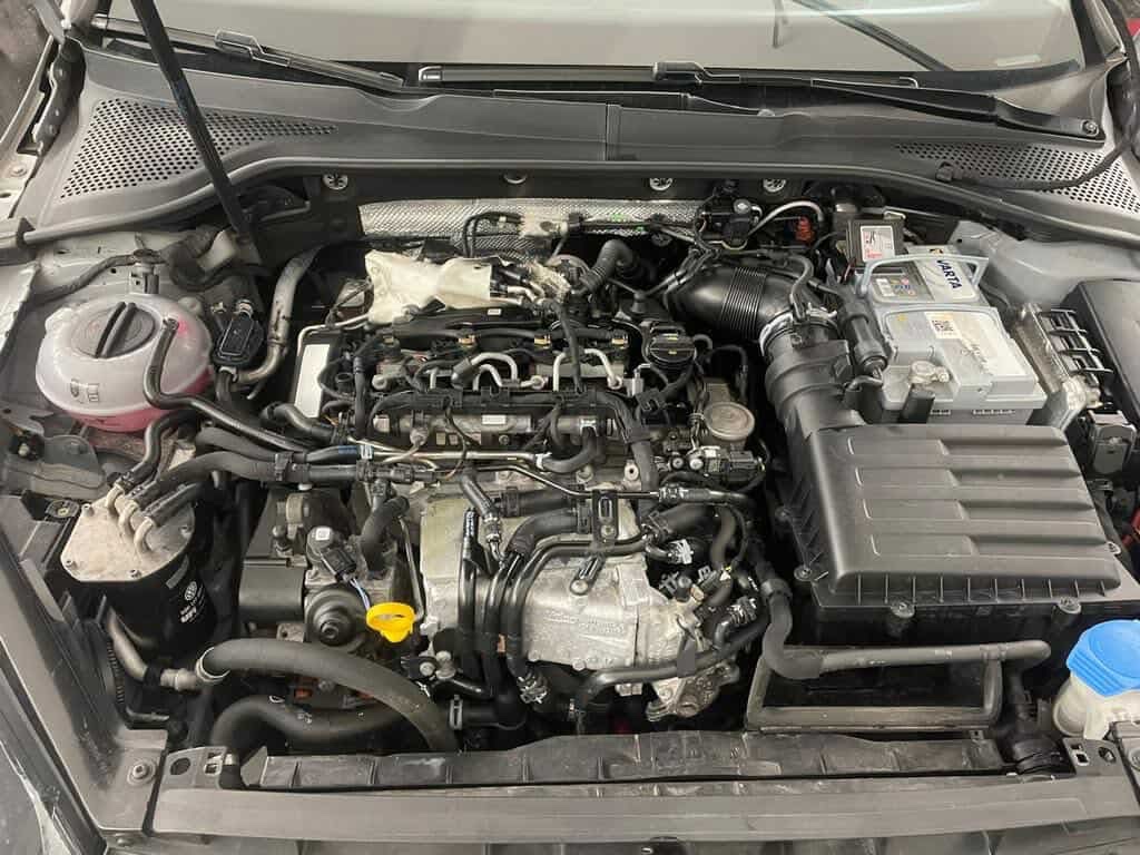 Volkswagen Golf Alltrack - 11