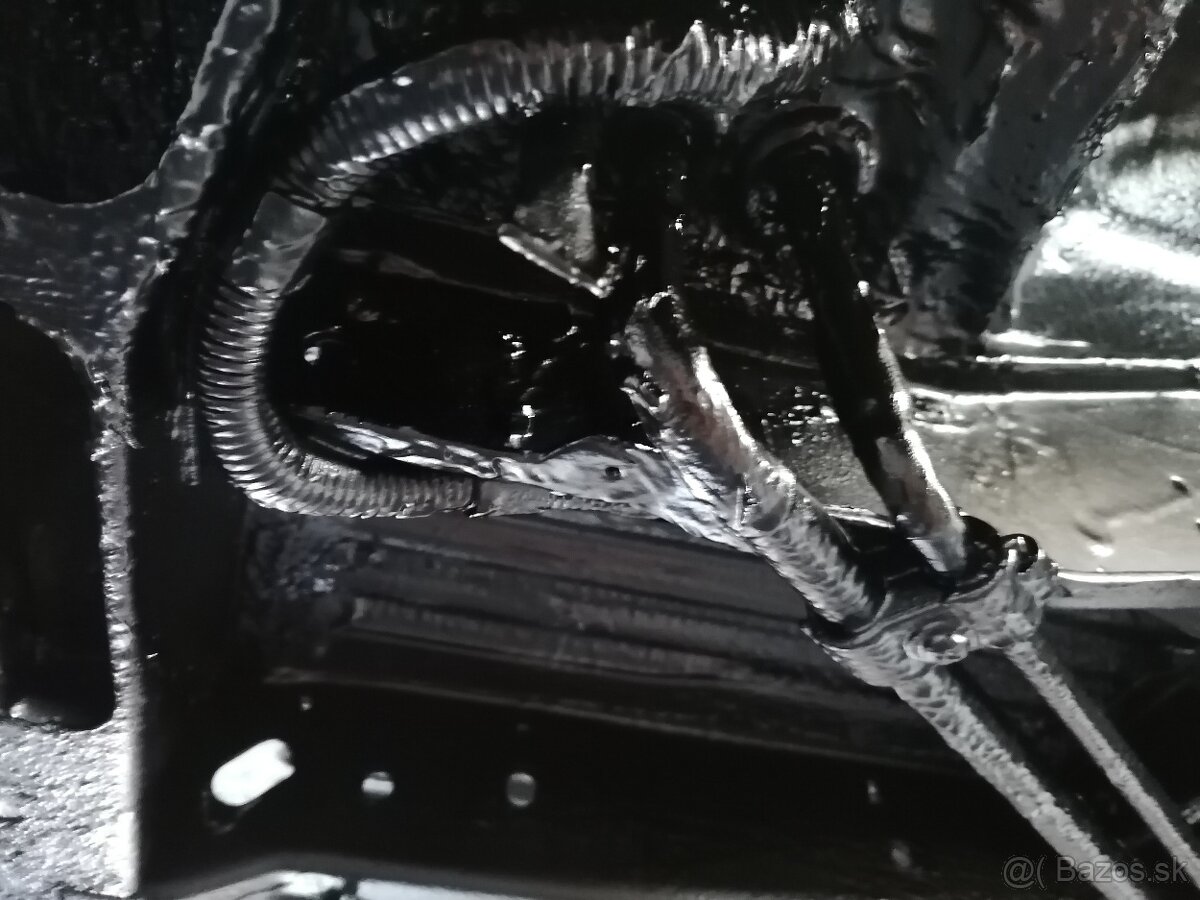 Predám VW T4 Multivan,2.5TDI,75kW - 11