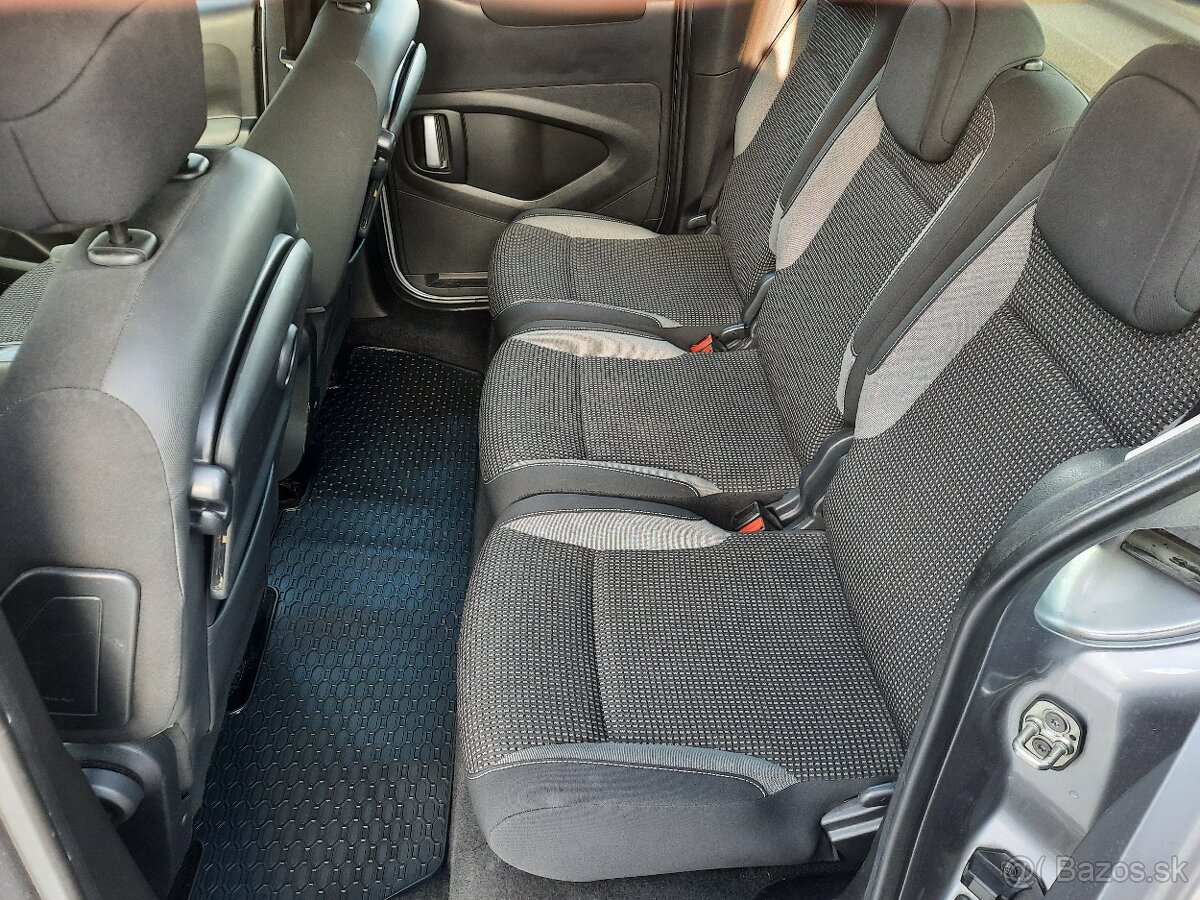 Peugeot Partner Tepee 1.6 Diesel 73 kW Man/5 - 11