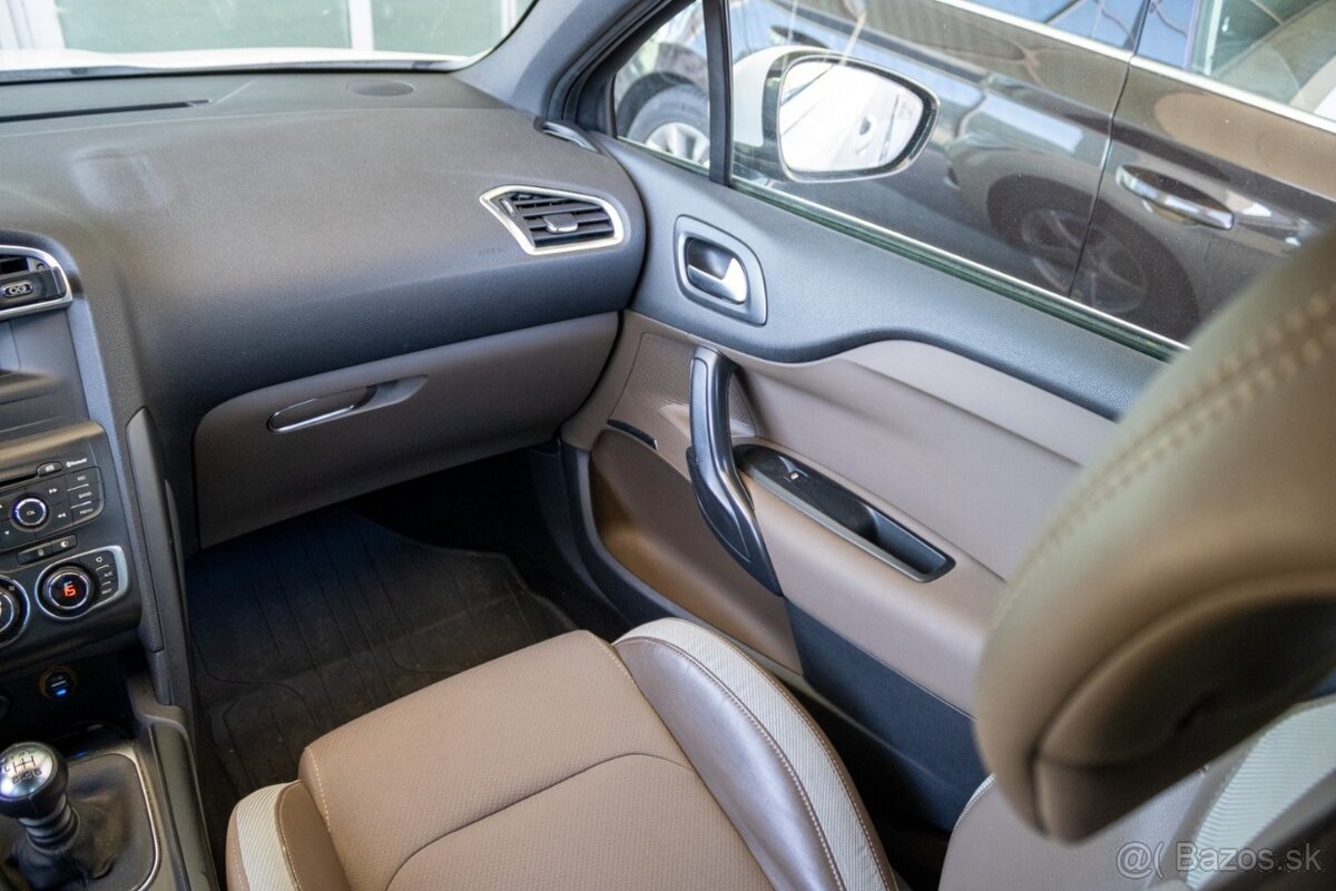 Citroën DS4 1.6 HDi, 82 kW, r.v. 2011 /AJ NA SPLATKY/ - 11