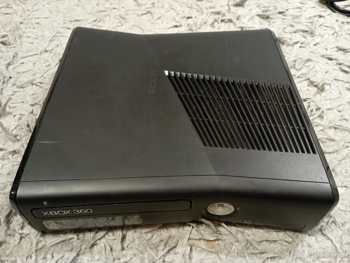 XBOX 360 SLIM 4GB aj s kinectom - 11