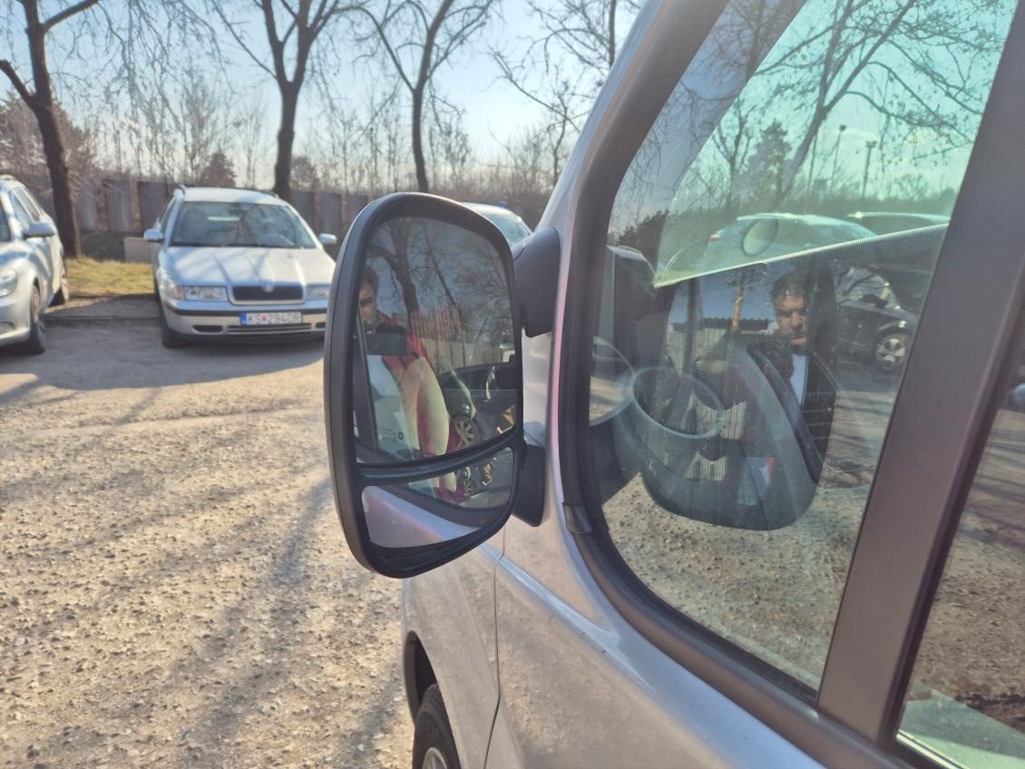 Renault Trafic 8m - 11