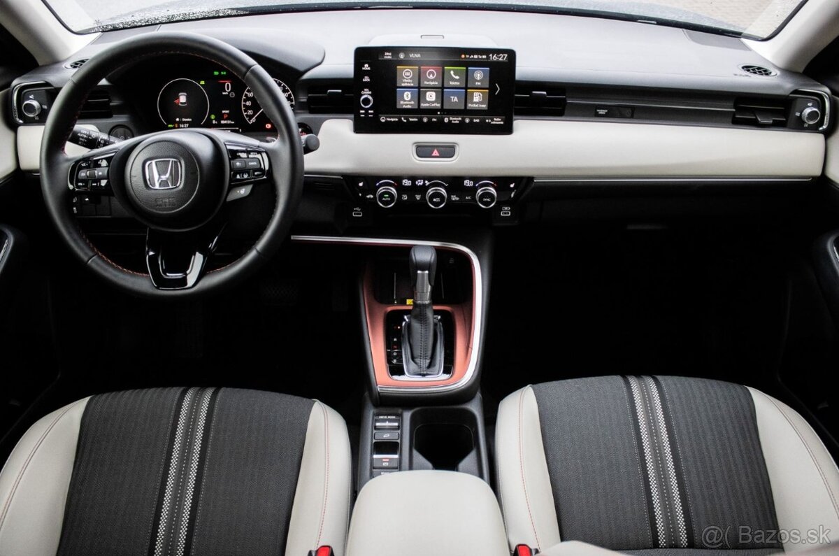 Honda HR-V E:HEV 1.5 i-MMD (2024) - 11