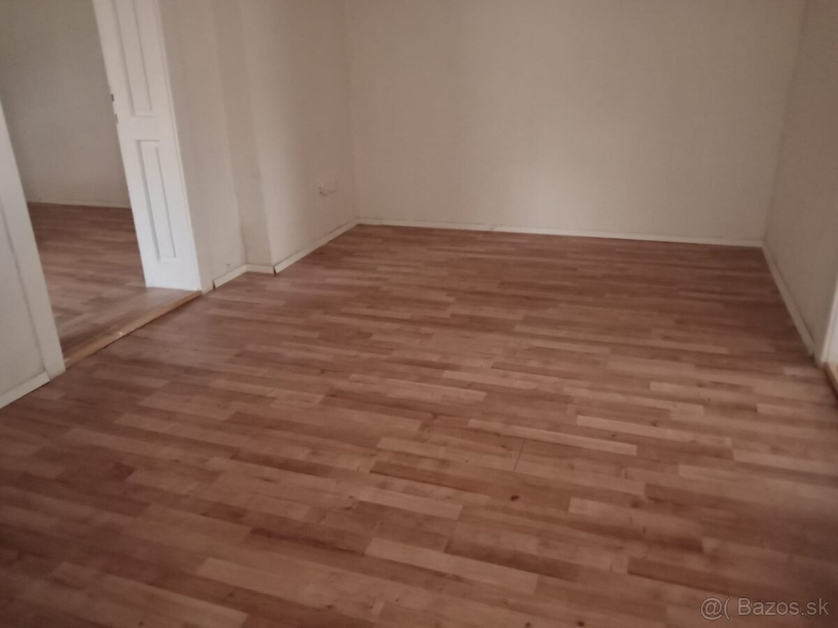 3izb. Rodinný dom - 11