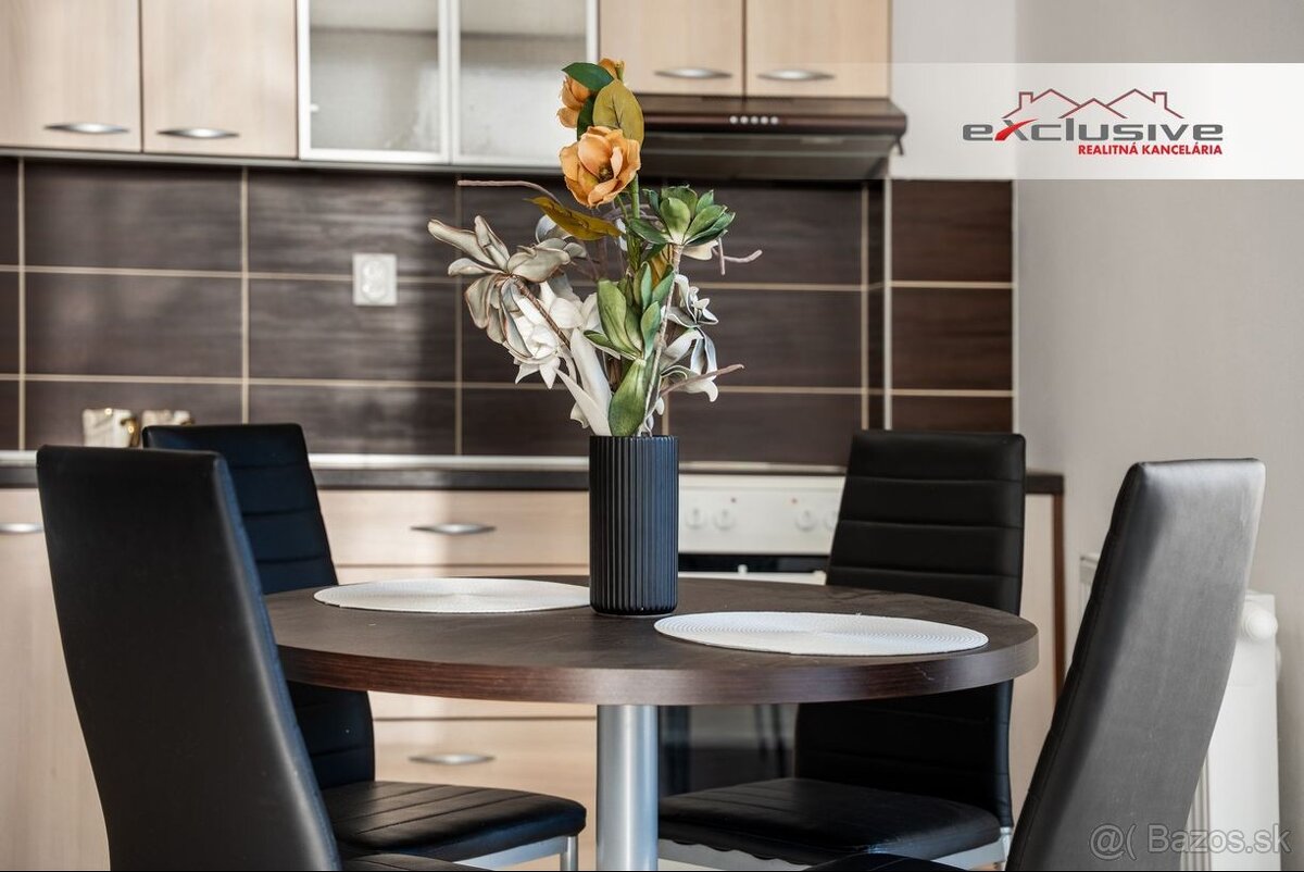 3 IZBOVÝ BYT - ANTONA PRÍDAVKU, 64 M2, BALKÓN, PARKOVACIE ST - 11