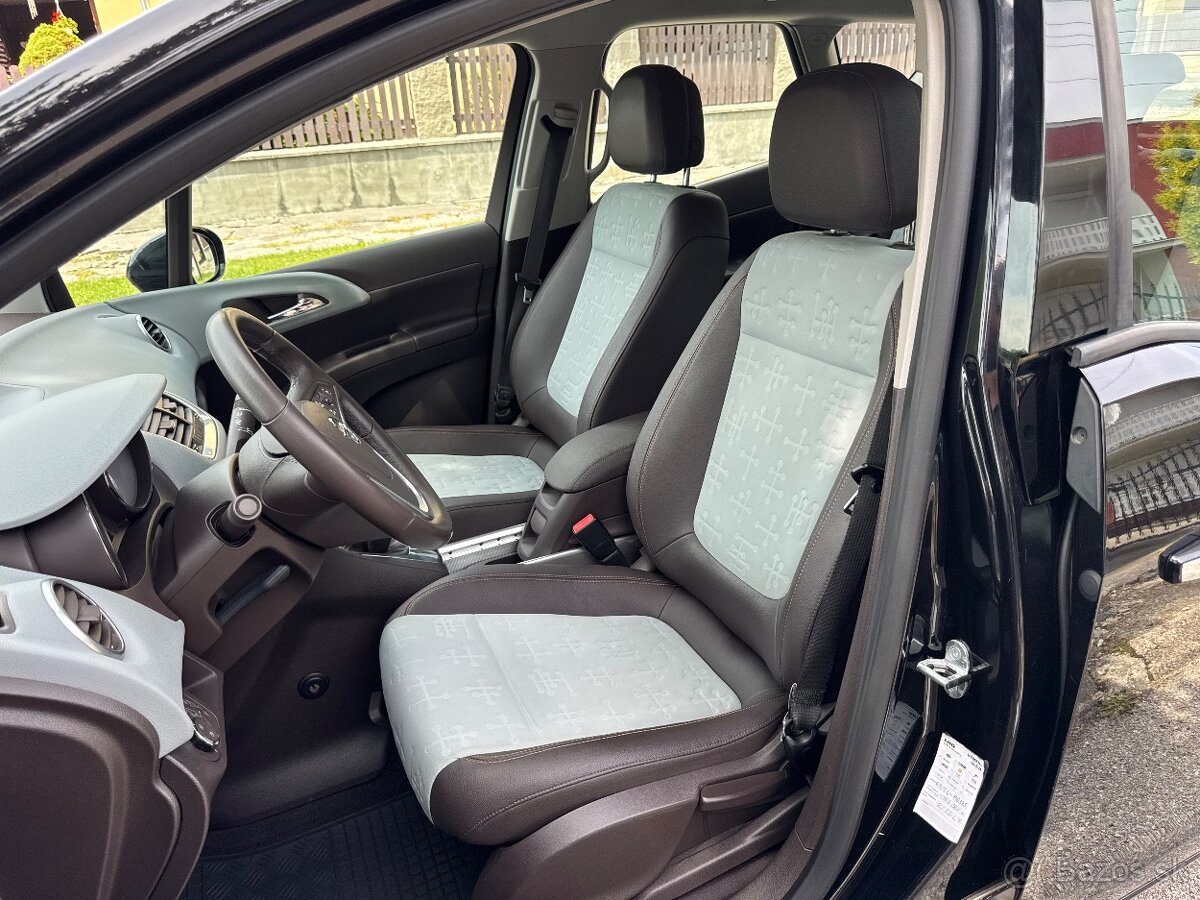 Opel Meriva 1.4T Cosmo - 11