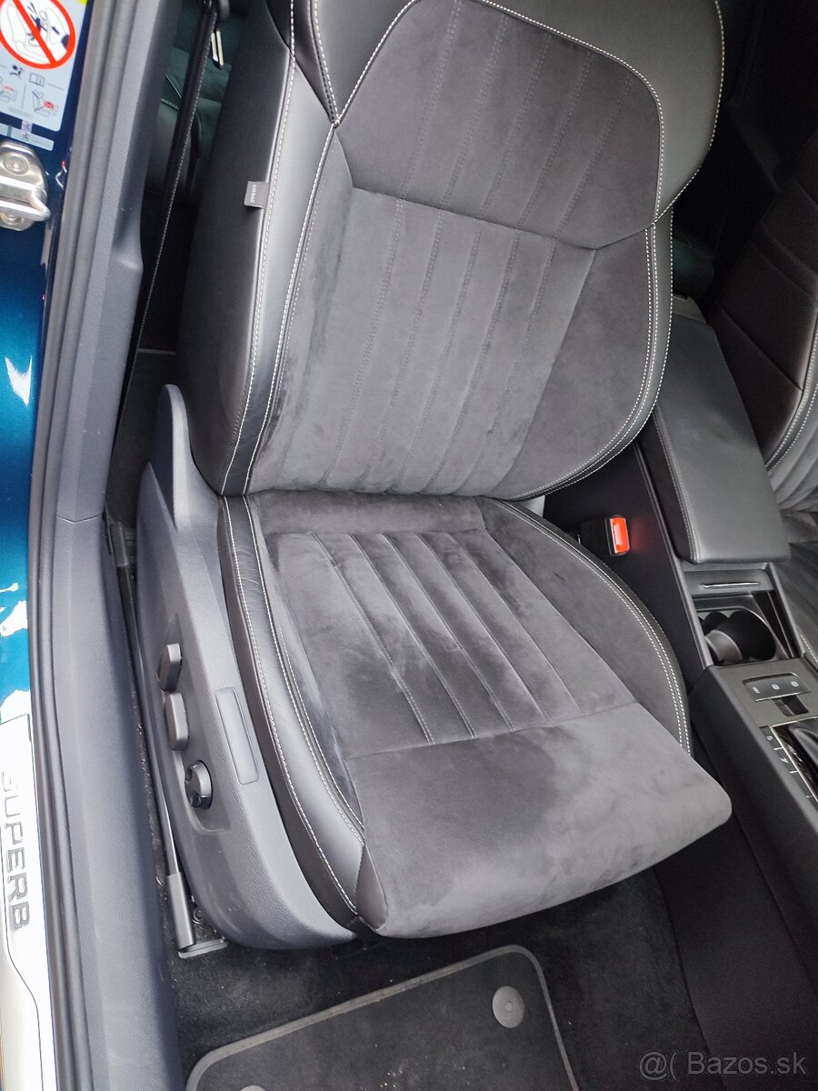 Škoda Superb combi 4x4 DSG 140kw r.v.1/2020 - 11