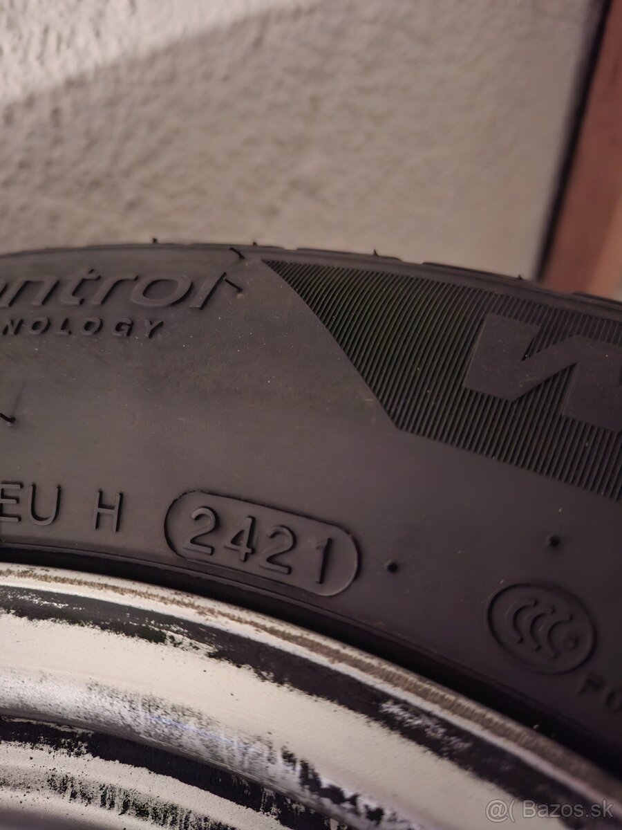 Predám Zimnú sadu na Audi A4 16" tky, 205/60/16 - 11