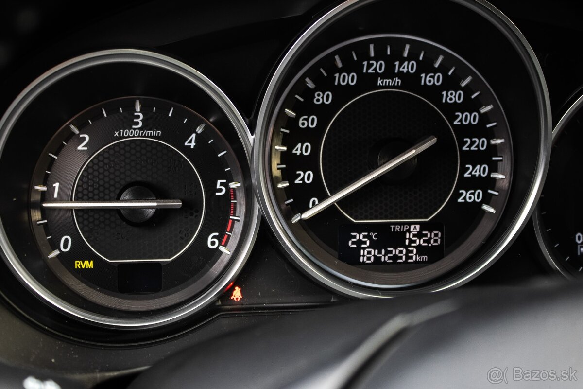 Mazda 6 Combi (Wagon) 6 2.2 Skyactiv-D - 11