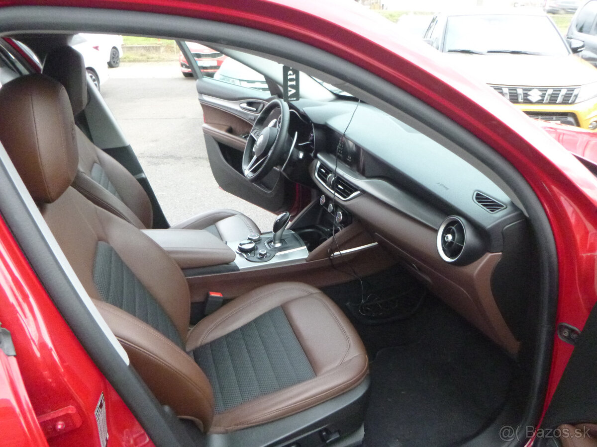 Alfa Romeo Stelvio 2,2 JTD Q4 2020 - 11