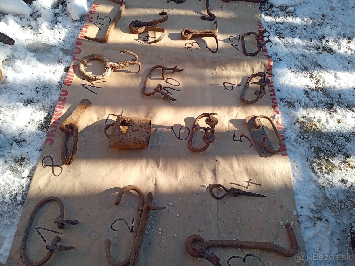 Staré drobnosti na dekoráciu - 11