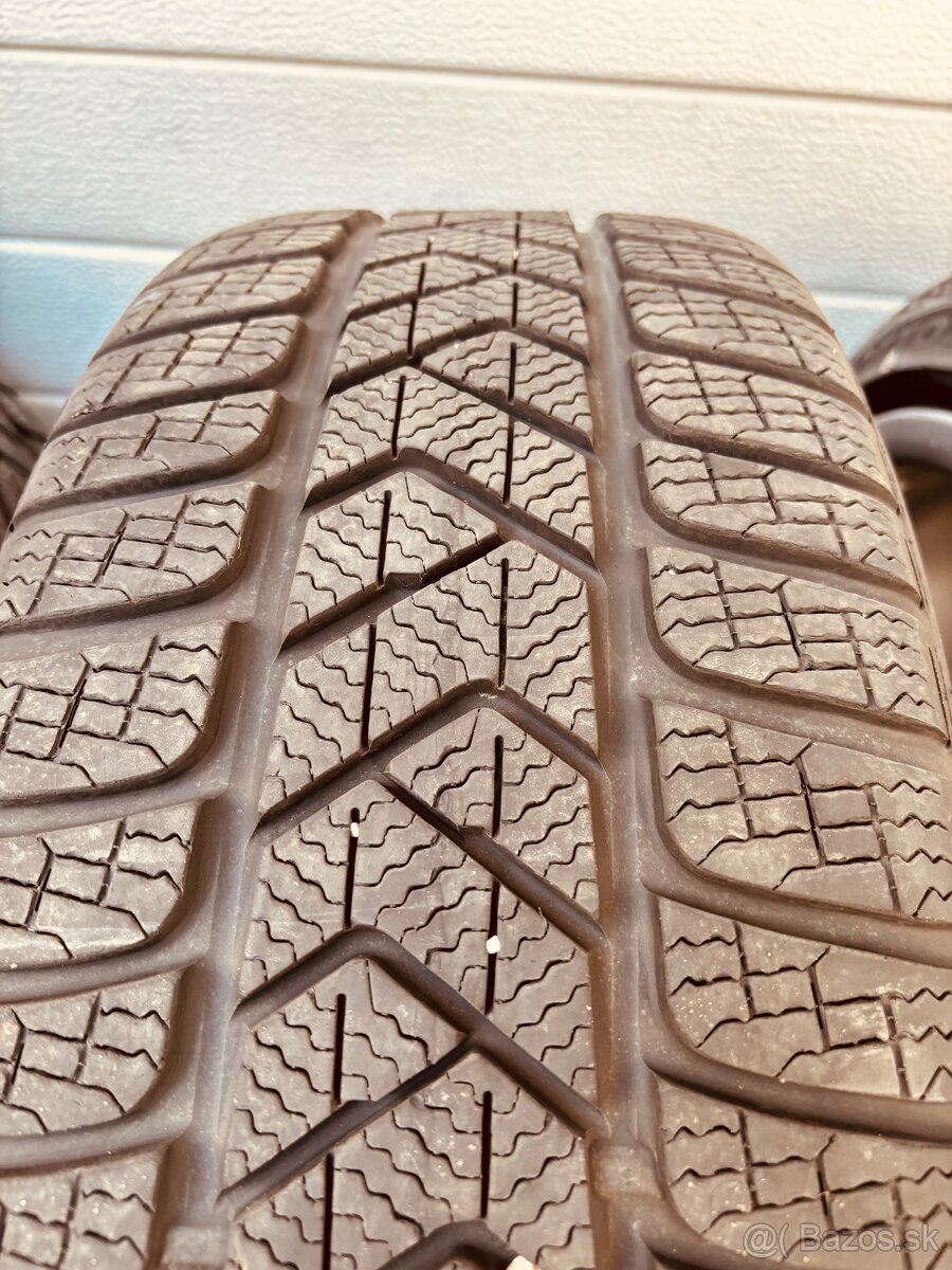 Bmw 18" f40,44 zimne pneu - 11