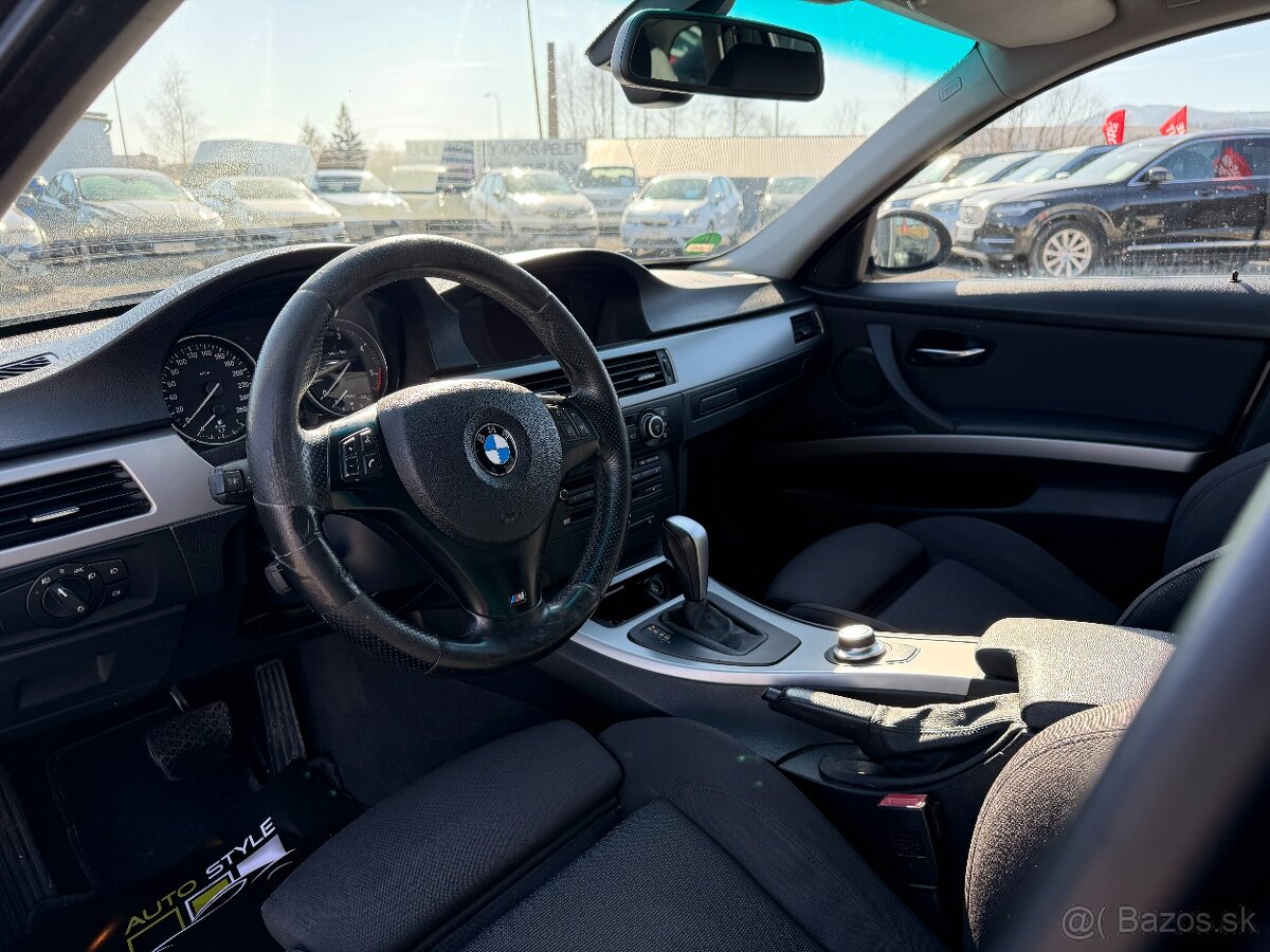 BMW Rad 3 Touring 325 d A/T - 11