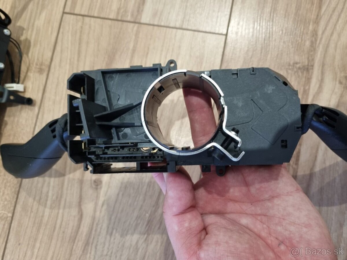 TEMPOMAT OVLÁDANIE PAČKY POD VOLANTOM OEM - 11