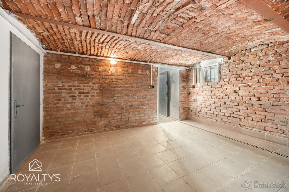 Slnečný 2 - izbový byt s veľkou pivnicou 26 m² - 11