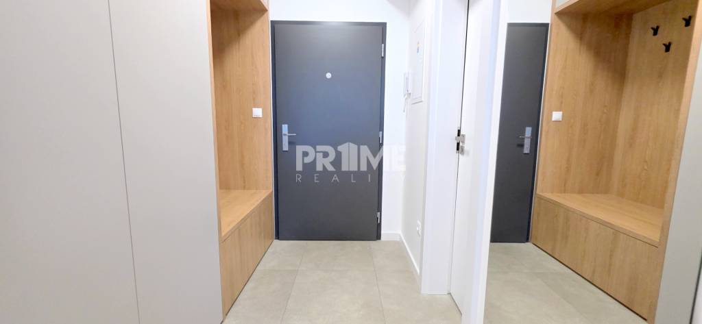 MODERNÝ 2i byt, DIAMNAT, BALKÓN, KLÍMA, PARKING, Rybničná ul - 11