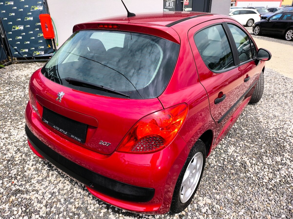 Peugeot 207 1.4e - 11