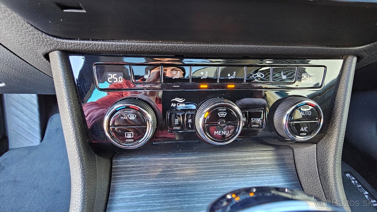 Škoda Superb Combi, 2.0 TDi, 110 kW, 2022, Webasto, Panorama - 11