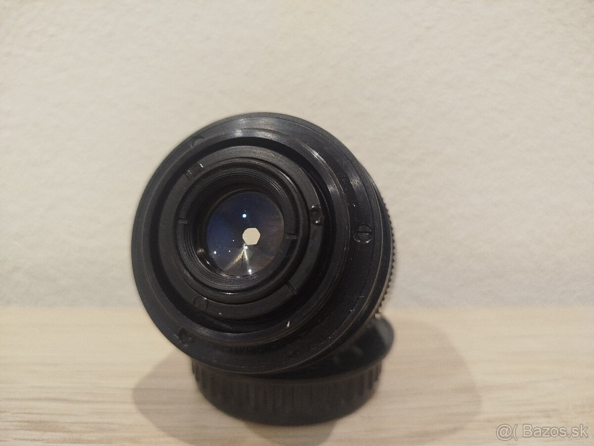 INDUSTAR-61L/3-MC 2.8/50 M42 - 11