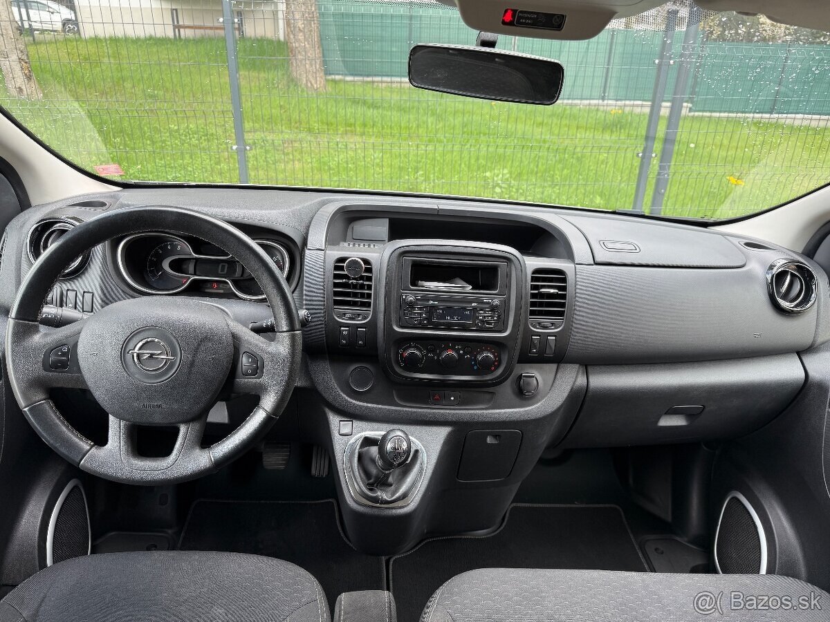 Opel Vivaro 1.6 Dci Long 9 miest - 11