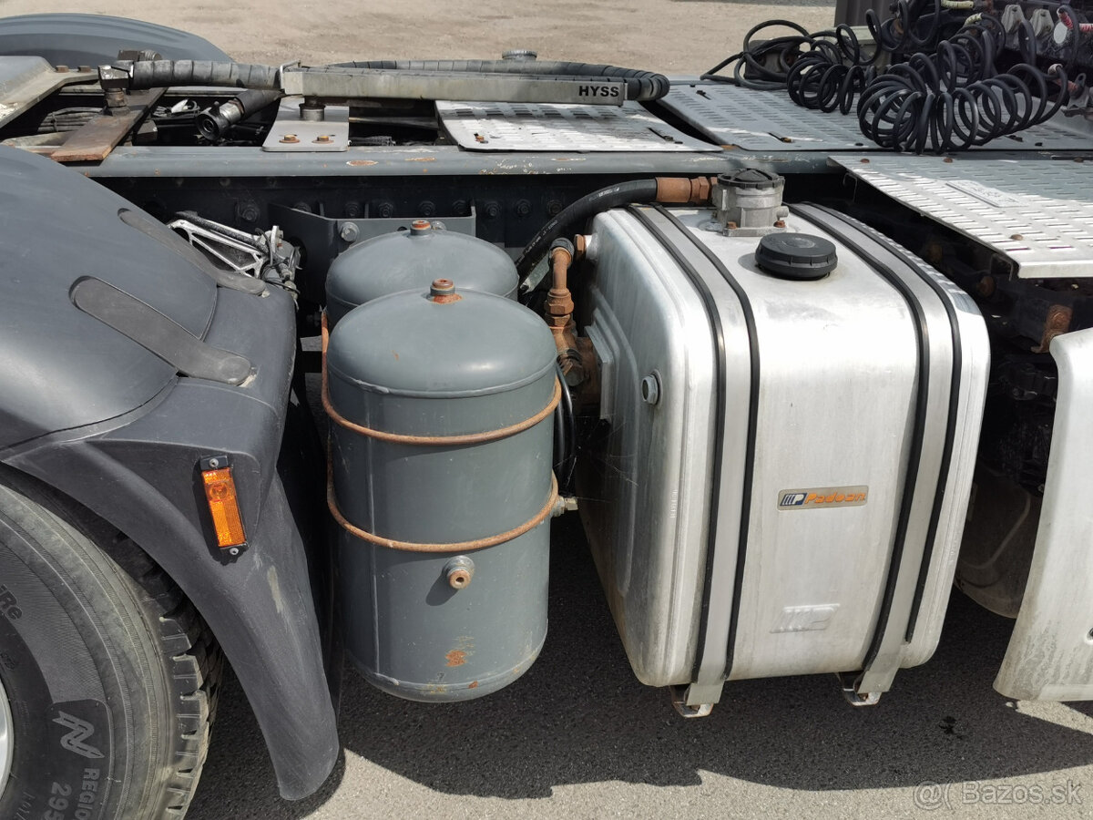 Prodám tahač DAF CF 480 FTT 6X4 E6 RETARDER jednookruhová h - 11