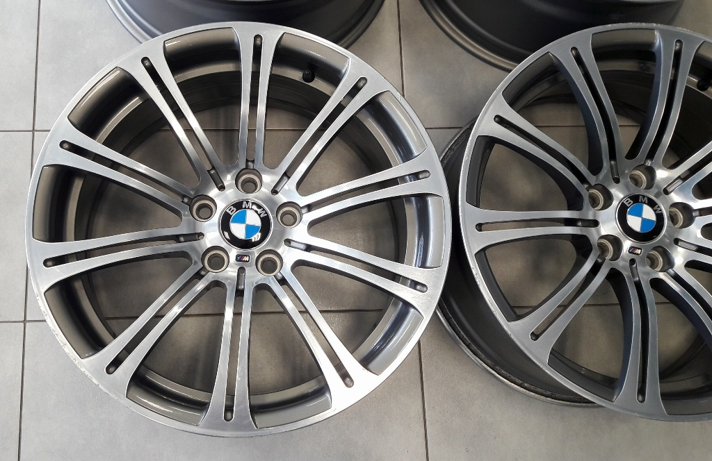 BMW M3 E92 19" Styling 220 - 11