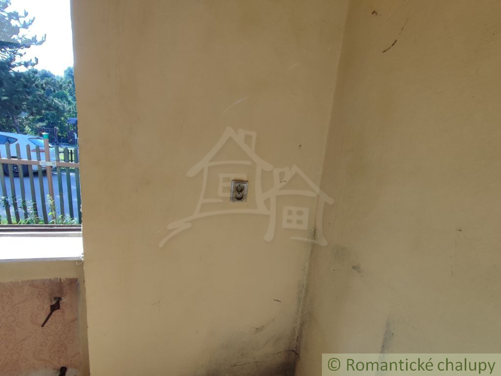 Starší rodinný dom v Stupnom pri Považskej Bystrici na rek - 11