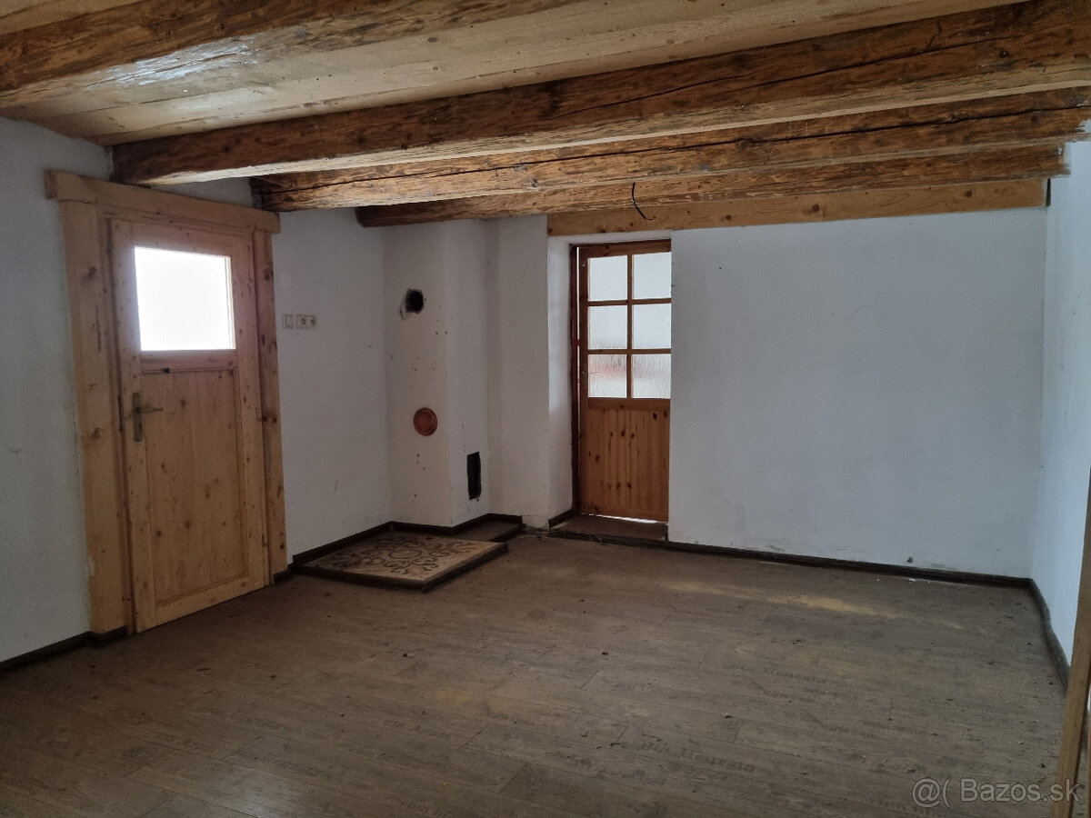 RODINNÝ DOMČEK a POZEMOK 473 m2 KOPANICE MYJAVA - 11