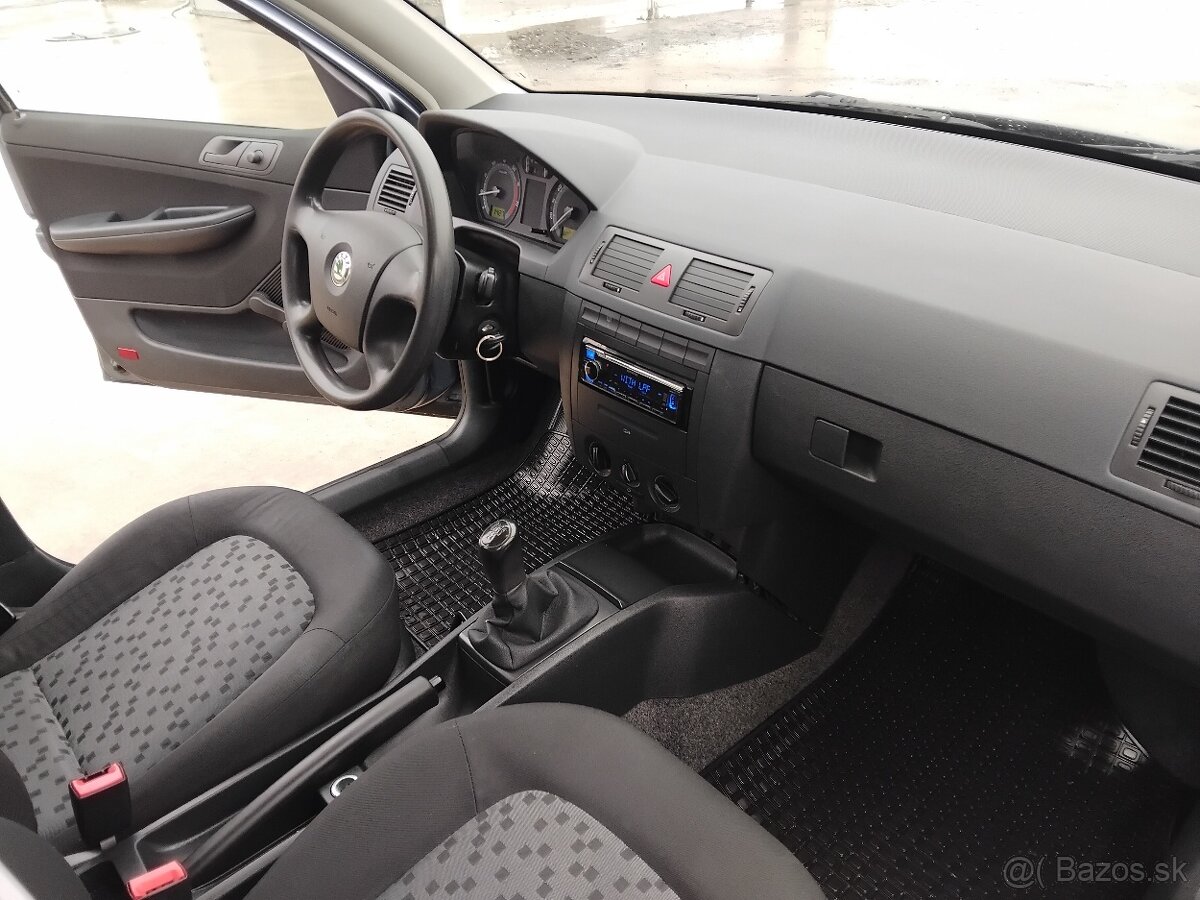 Škoda Fabia 1.2 - 11