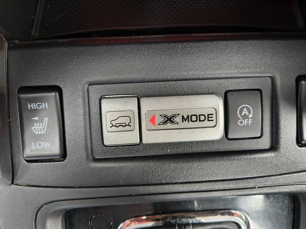 2018_SUBARU FORESTER 2.0 benzin Lineatronic X-mode_ - 11