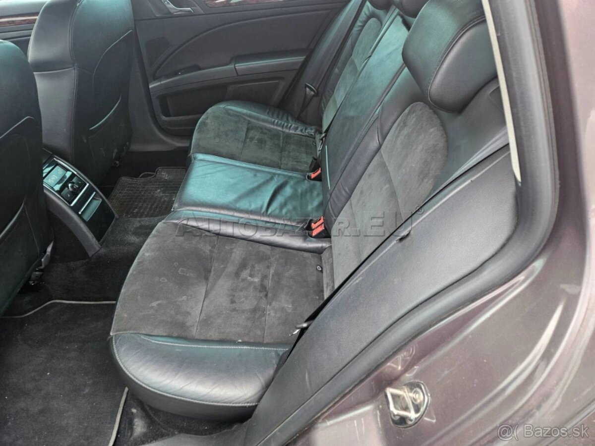 Škoda Superb Combi 2.0 TDi CR DSG Elegance, SR, 2.majiteľ - 11