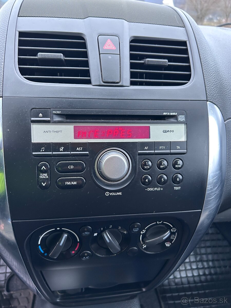 Suzuki Sx4 1.5 VVT - 11