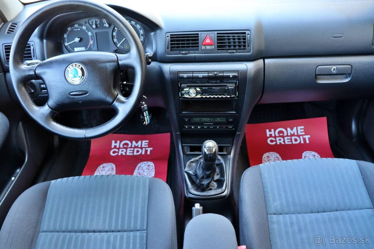 Škoda Octavia Combi 1.6i TOUR - 11