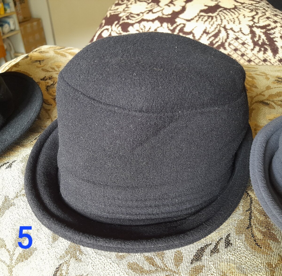 Dámske retro klobúky a šály - 11