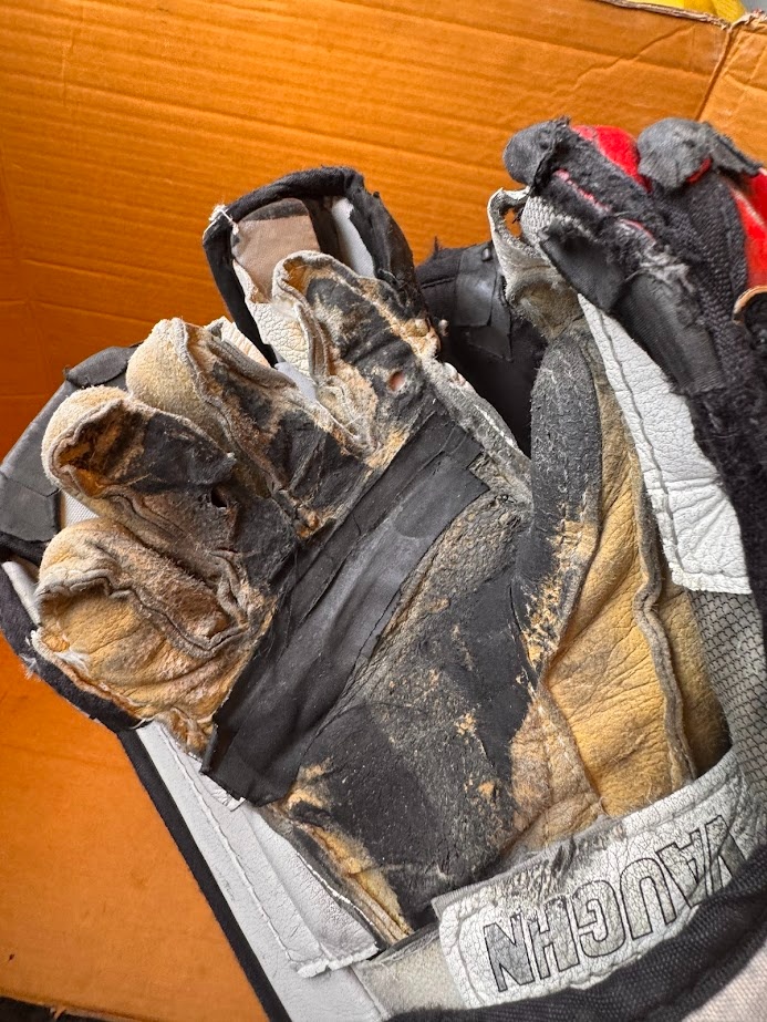 LAPAČKA A VYRÁŽEČKA VAUGHN VELOCITY V5 SR. - 11