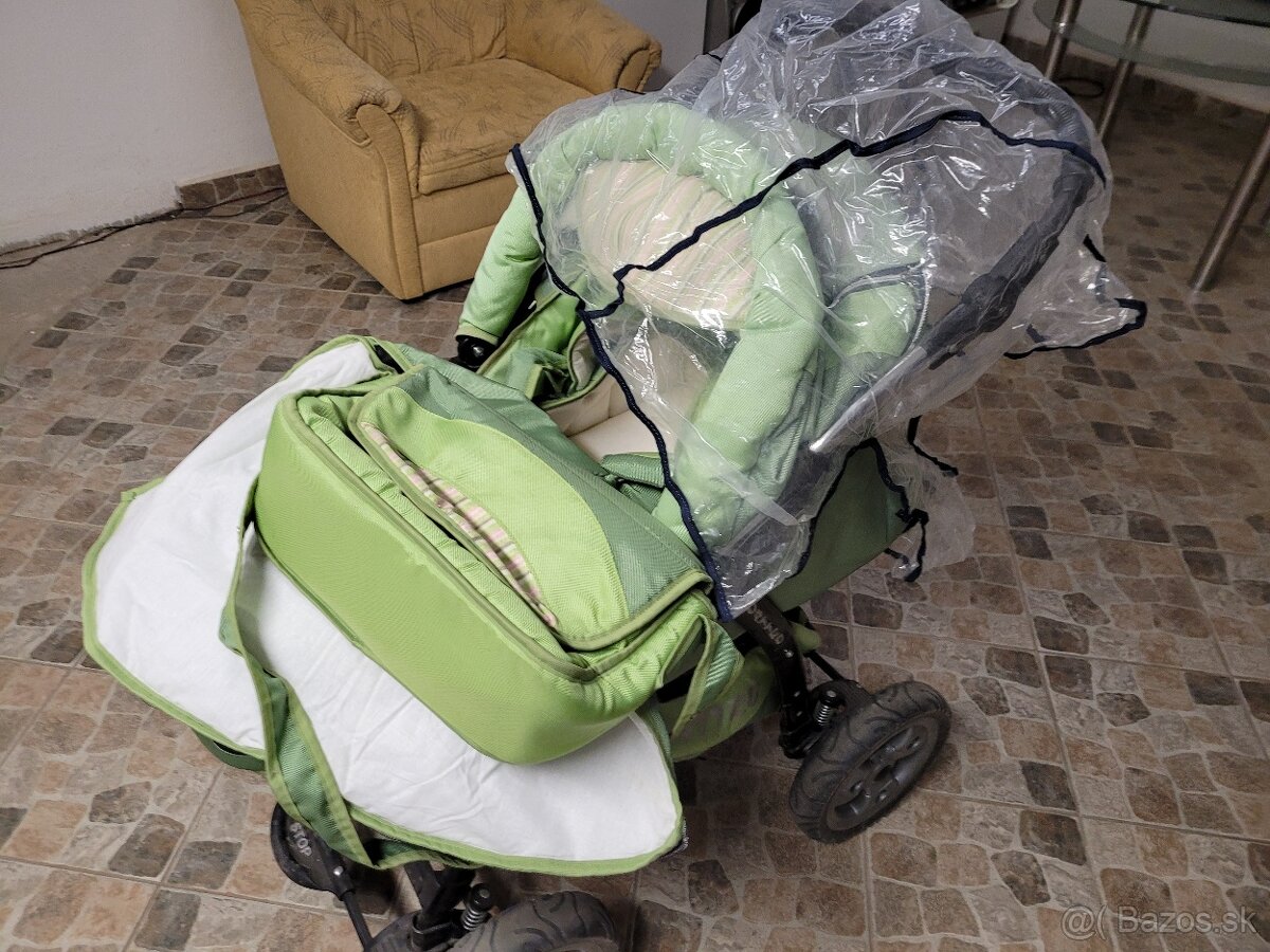 Predám detský kočík s plnou výbavou - 11