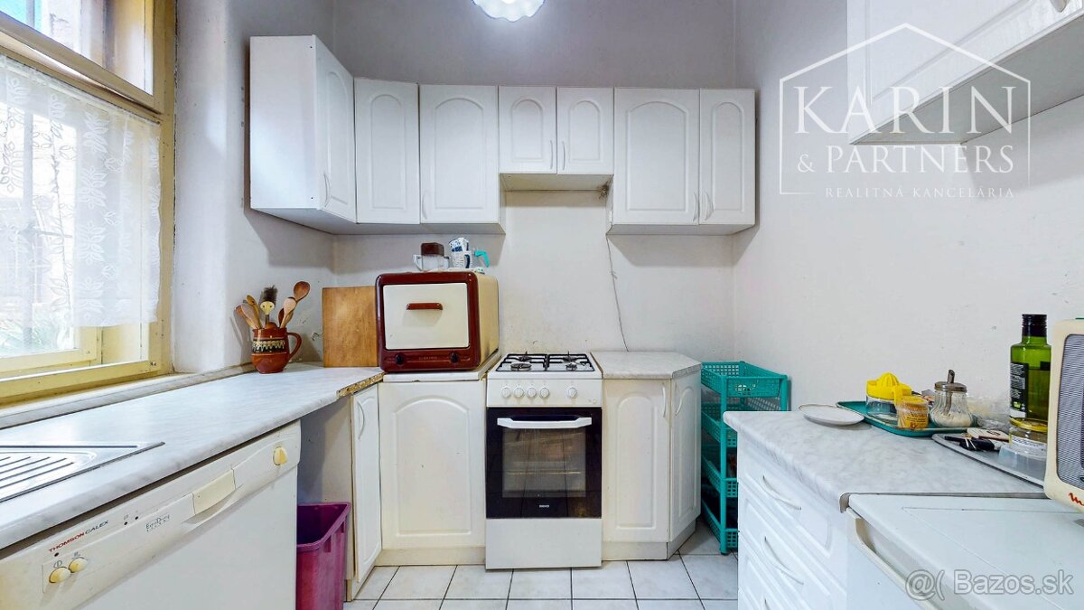 Rodinný dom s priestormi na podnikanie v Banskej Štiavnici - 11