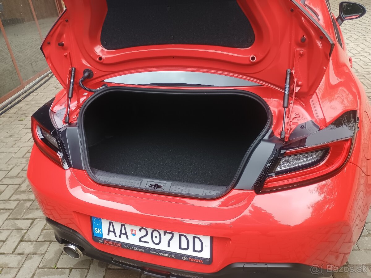 TOYOTA GR86 Executive - 11