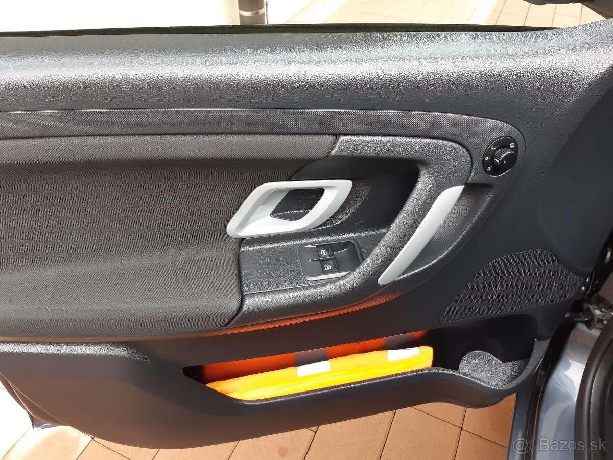 Škoda Fabia - 11