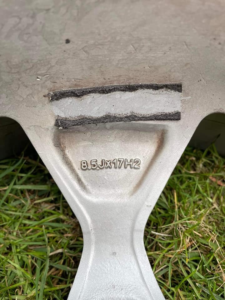 4x114,3 r17 na podložkách 4x100 Schmidt Space - 11