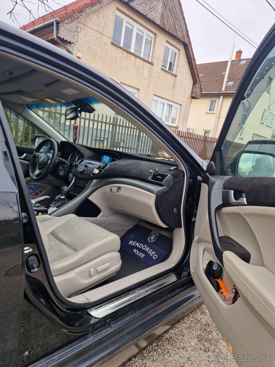 Honda accord 2010 - 11