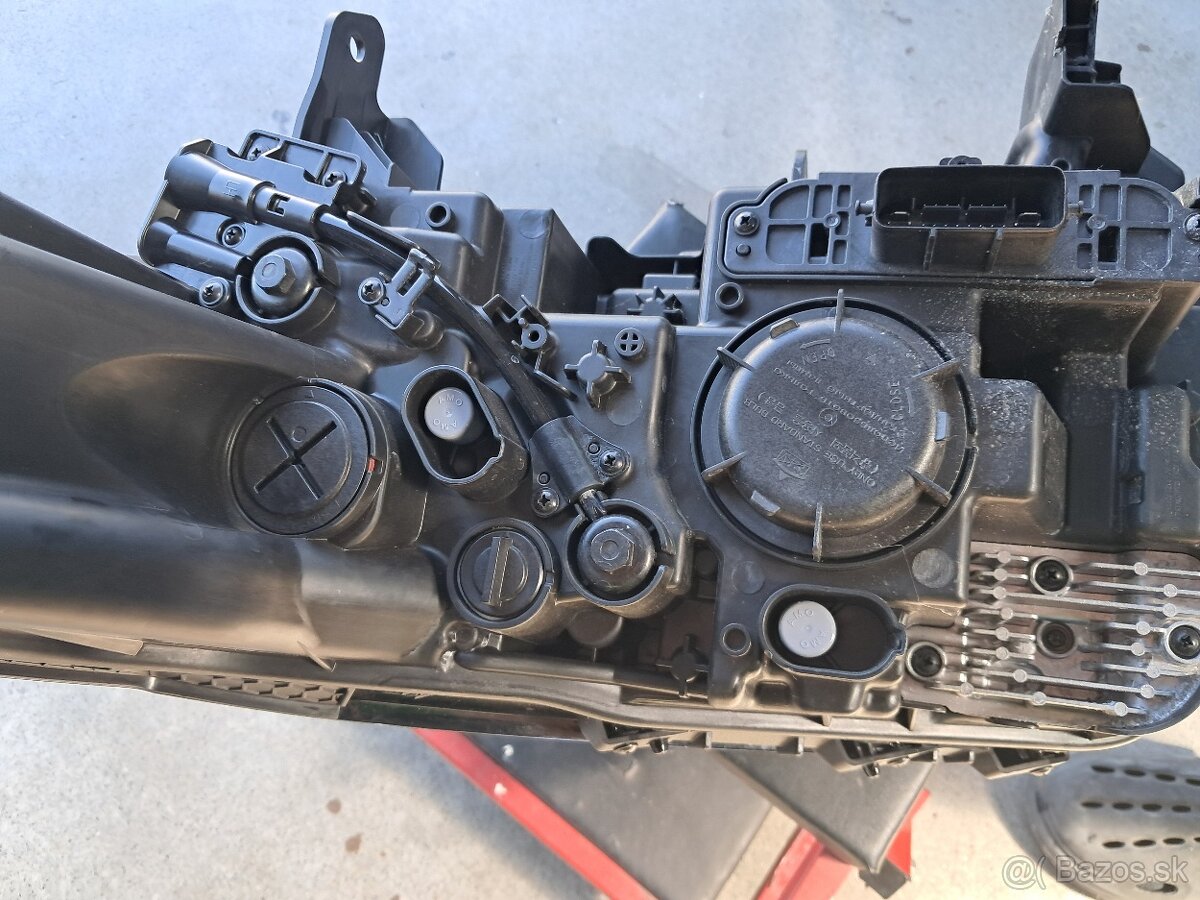 Ľavý predný svetlomet Kia ev9 - 11