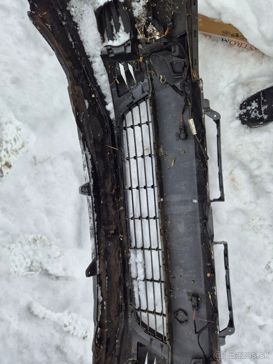 Predny naraznik VW Golf 7, 2013 - 11