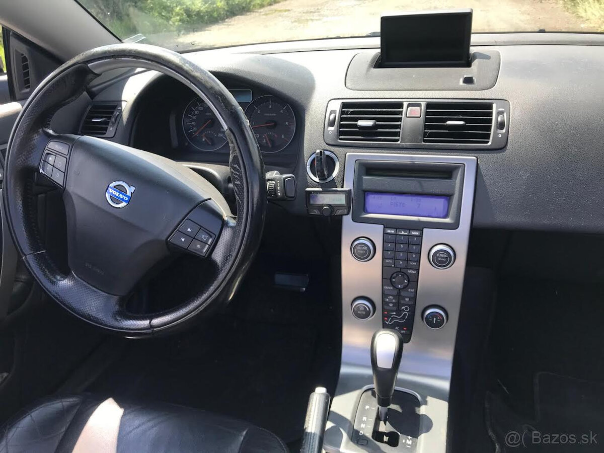 Volvo C70 Cabrio 2,4D - 11