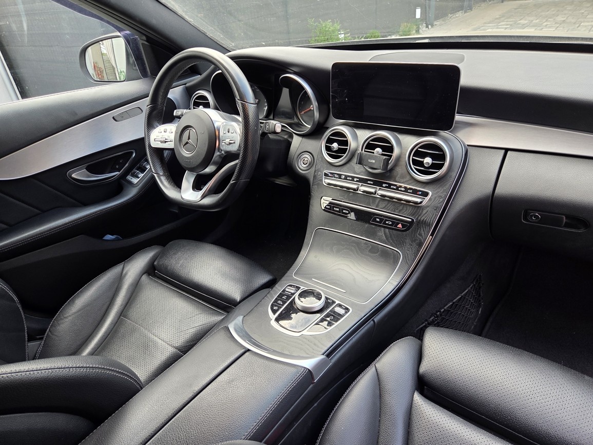 Mercedes-Benz C 200d AMG Packet - 11