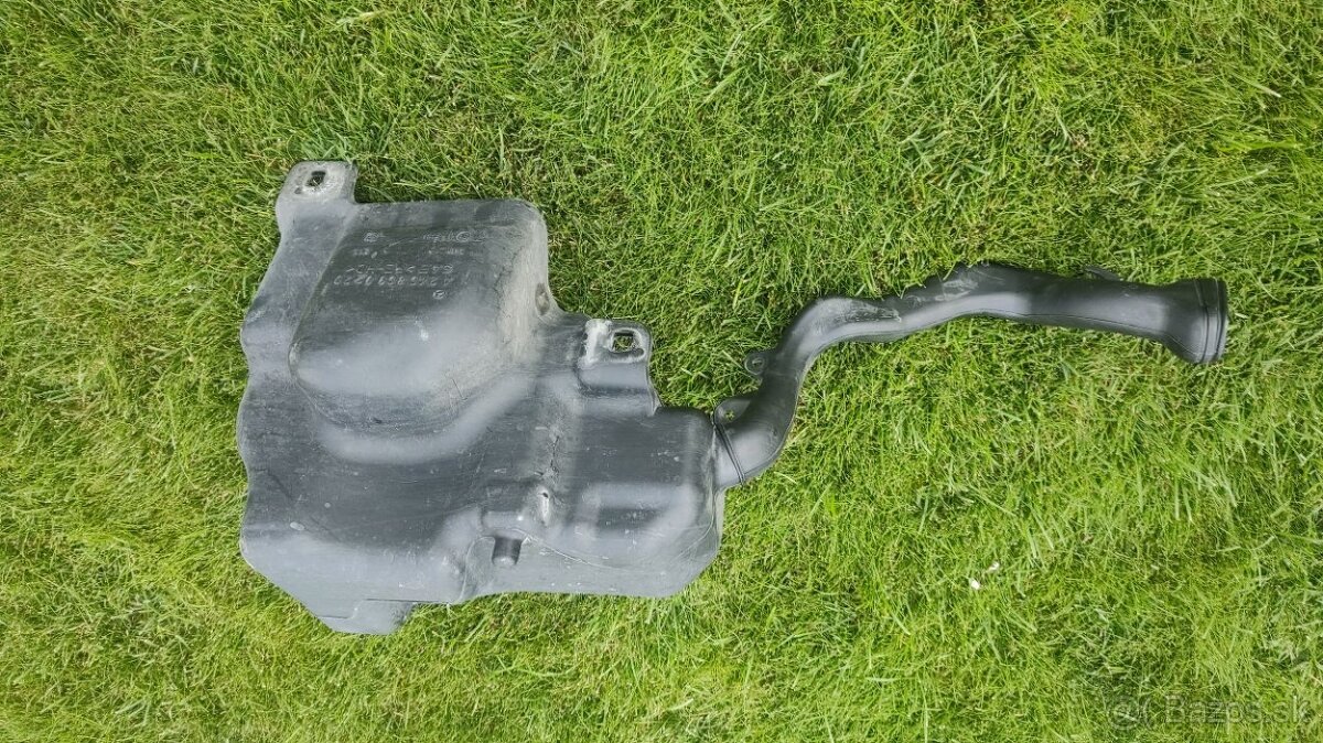 Mercedes Sprinter, Yaris W176 W117 - nadobka ostrekovaca - 11